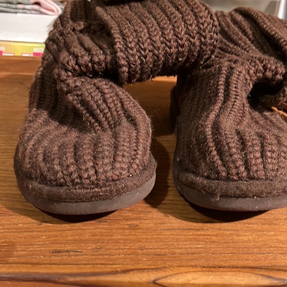 Ugg Toodler Classic Cardy Boot Brown w/ chunky sweater knit convertible shaft - Picture 5 of 6